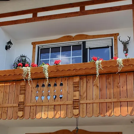 Hotel Haus Alle Jahreszeiten *