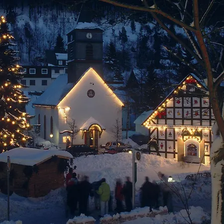 Hotel Haus Alle Jahreszeiten *